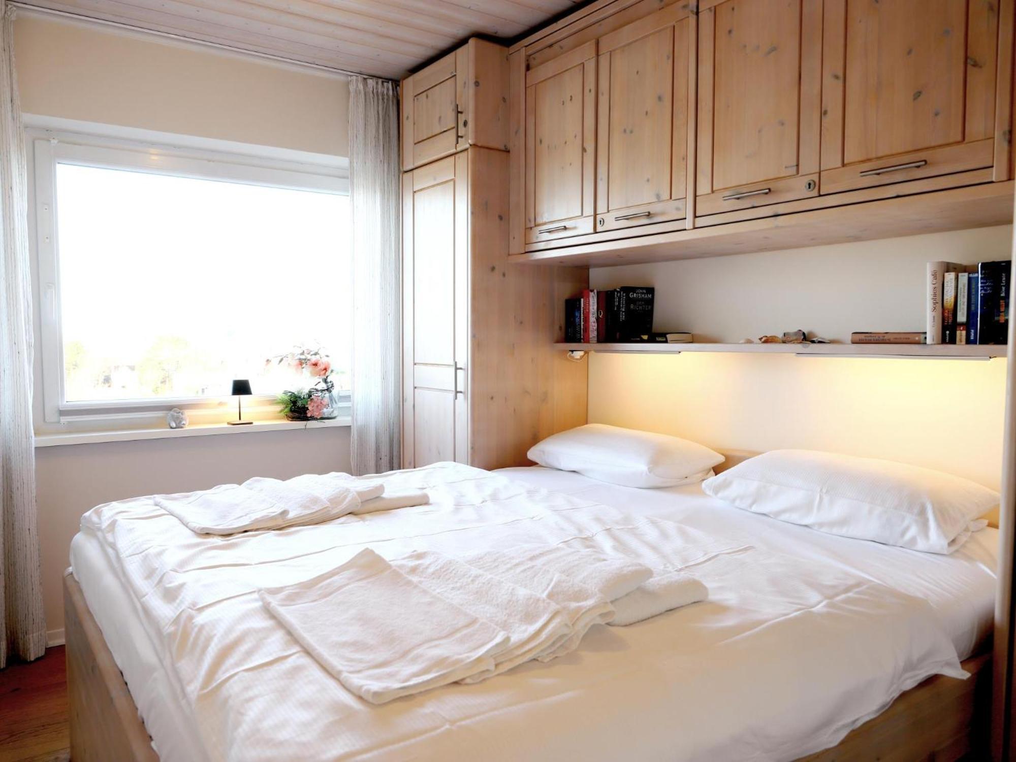 Schoenes Neues Hochwertig Renoviertes 2-Zimmer Appartement In Der 4. Etage. ヴェスターラント エクステリア 写真